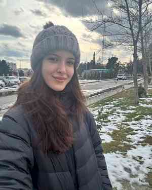 Shanaya Kapoor shares glimpses from her snowy getaway in Azerbaijan