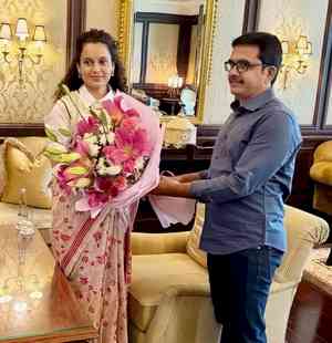 Kangana Ranaut wraps up the shoot for her next with R Madhavan, calls it 'Most amazing experience'