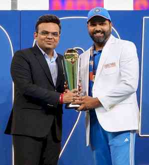 Champions Trophy: Rohit is right up there with some of the best captains from India, says Karthik