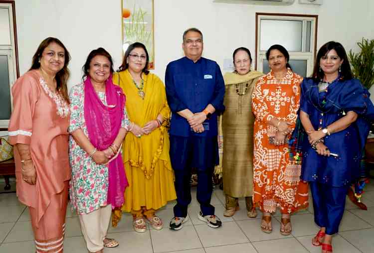 MP Sanjeev Arora attends Lakshmi Ladies Club event; Speaks on women empowerment