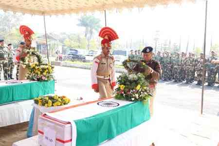 Tributes paid to 3 BSF jawans killed in road accident in Manipur