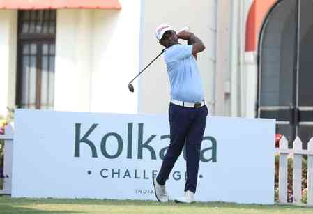 Kolkata Challenge golf: England's Joshua Berry shoots course record 62, shares lead with Chouhan