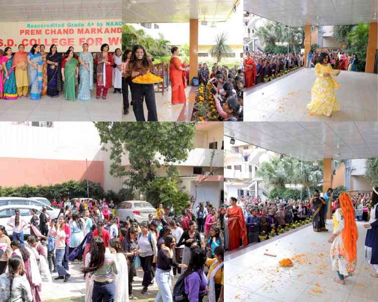 PCM S.D. College for Women Embraces Eco-Friendly Celebrations with Phoolon Ki Holi