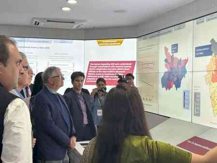 Bill Gates explores AI-driven ‘Viksit Bharat’ strategy room at NITI Aayog