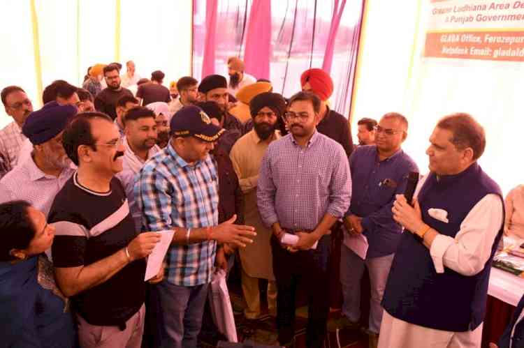 MP Arora Distributes NOCs at GLADA Camp, all backlog to be cleared by end March