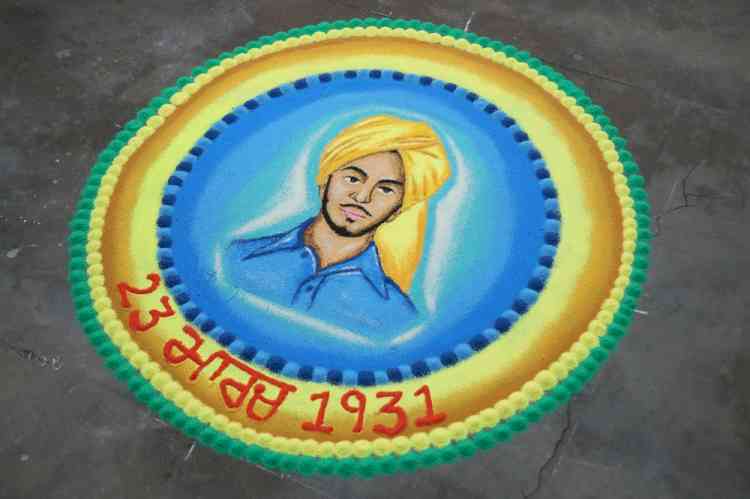 Rangoli competition dedicated to the martyrdom of Bhagat Singh, Rajguru and Sukhdev was organized in Lyallpur Khalsa College